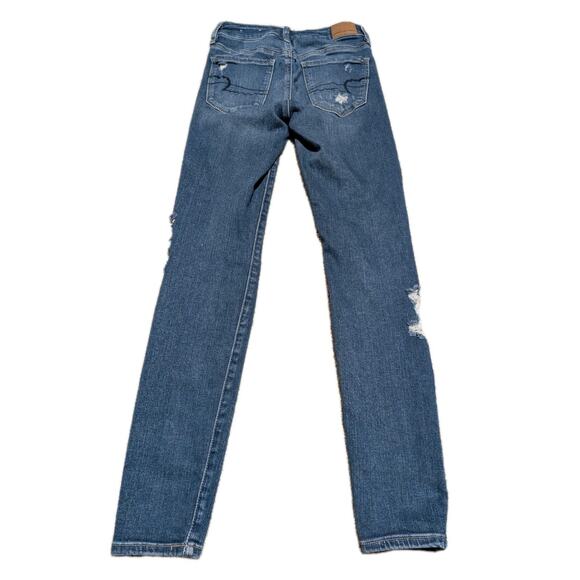 American Eagle Women's Distressed Curvy Jeans Next Level Stretch Size 2 skinny - Picture 5 of 8